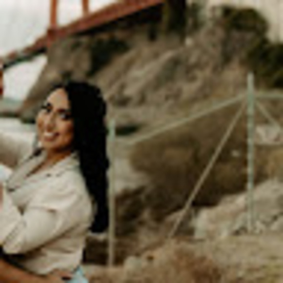 karlaflores464